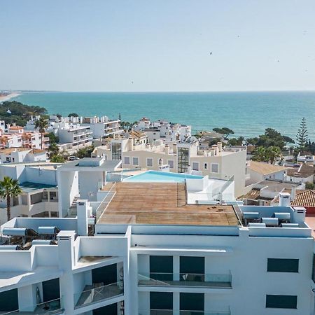 Perfect Place To Escape To With Rooftop Infinity Pool Appartement Olhos de Agua  Buitenkant foto