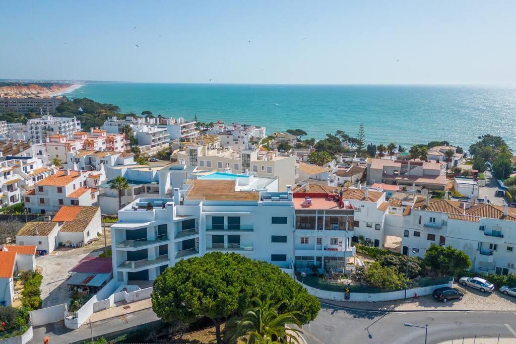 Perfect Place To Escape To With Rooftop Infinity Pool Appartement Olhos de Agua  Buitenkant foto